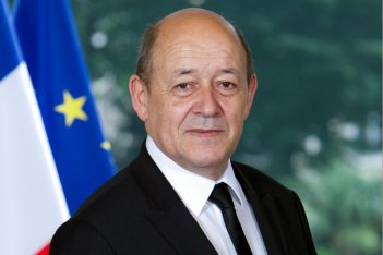 Глава МИД Франции посетит Украину