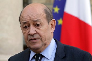 Глава МИД Франции предложил провести заседание СБ ООН по ситуации в Сирии