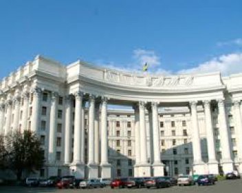 Киев выступает за усиление давления на РФ в связи с приговором Сущенко