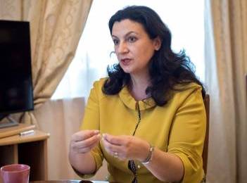 Климпуш-Цинцадзе называет "смешными" вероятные санкции РФ против Украины