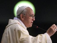 Папа римский провел службу в честь Вербного воскресенья практически без прихожан