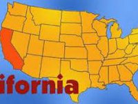 Не менее шести человек погибли в природных пожарах в Калифорнии