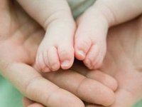 В Минсоцполитики выступают за увеличение помощи при рождении ребенка до 50 тыс. грн