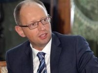 Yatseniuk discusses Ukraine's cooperation with IMF in Washington