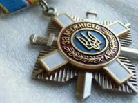 Рада встановила щомісячні виплати Героям України та кавалерам орденів