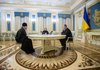 Полномочия Крыма и Севастополя в проекте изменений в Конституцию Украины сохранены – президент