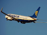 Ryanair пропонує прискорену процедуру найму для українців