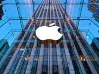 Apple предупредила поставщиков об ослаблении спроса на iPhone в преддверии праздников - СМИ
