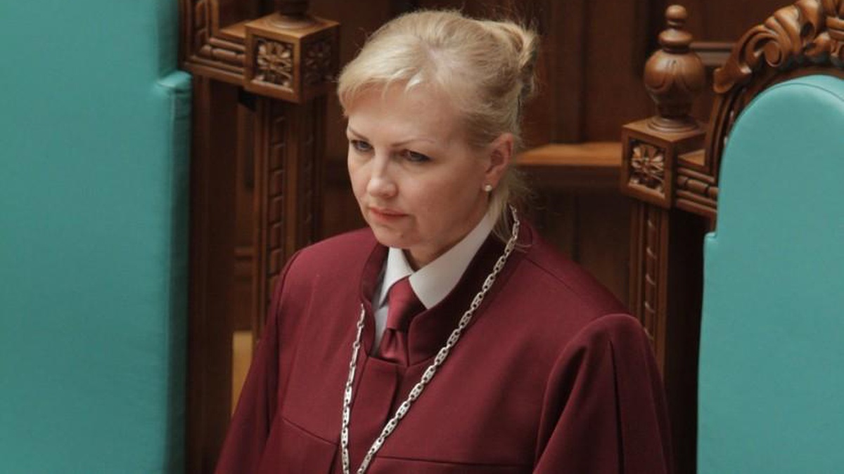 Конституционный суд Украины возглавила судья из Донецка