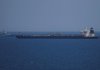Активисты блокируют выгрузку российских нефтепродуктов с танкера "Усть-Луга" в норвежском порту