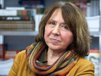 Forbes включил белорусскую писательницу Светлану Алексиевич в список самых успешных женщин старше 50 лет