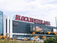 Критий розважальний парк "Галактика" і понад 100 магазинів відкриють у столичному ТРЦ Blockbuster Mall на початку вересня