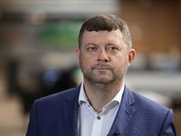 Корнієнко йде з посади голови партії "Слуга народу"