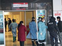 Девять человек погибли в турецкой больнице на пожаре, вызванном поломкой кислородного аппарата