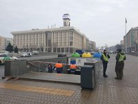 В Киеве в подземном переходе под Майданом Независимости завершили демонтаж обшивки потолка