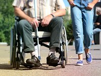 НСЗУ не заключает договоры с медучреждениями, которые не обеспечивают безбарьерный доступ для людей с инвалидностью