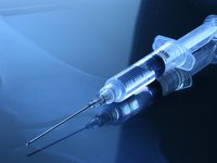 В Беларуси начали вакцинацию подростков против коронавируса