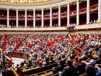 В Национальном собрании Франции приступили к утверждению законопроекта против "сепаратизма"