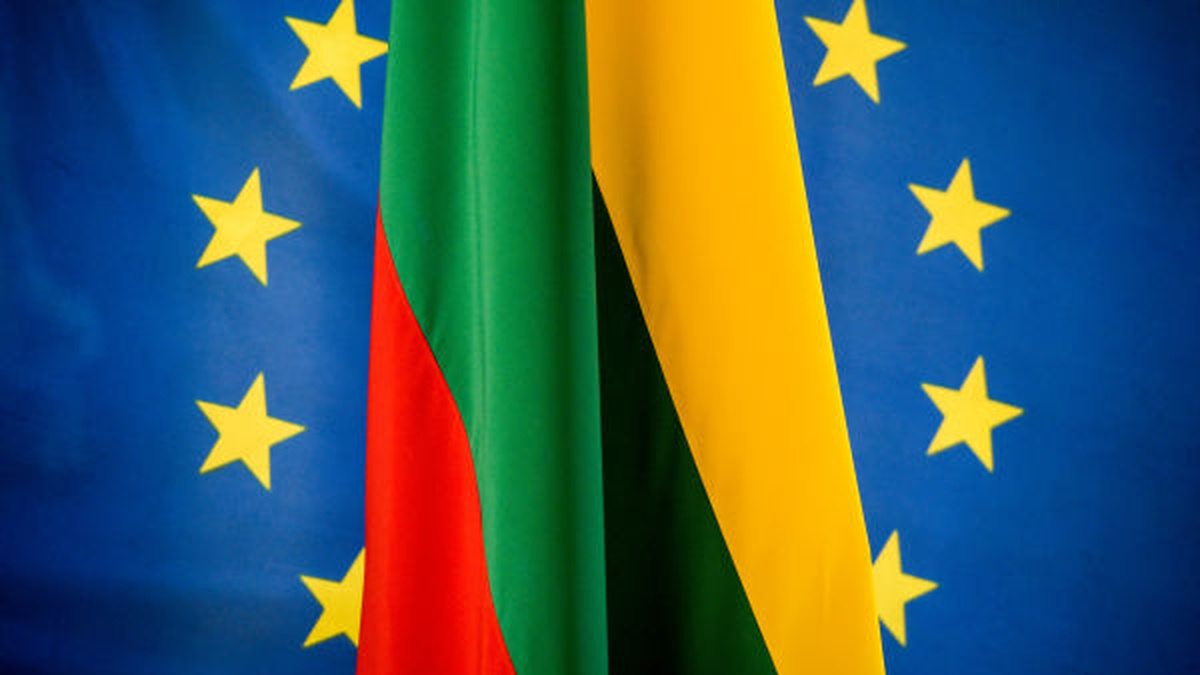 Lietuvoje gyvena 50 000 ukrainiečių, iš kurių trečdalis jau dirba – ambasadorius