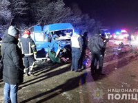В Тернопольской области пассажирский микроавтобус попал в ДТП, пострадали девять человек