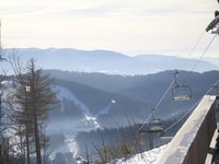 У готелі на гірськолижному курорті в Україні туристи зобов'язані пред'явити COVID-сертифікати, негативні ПЛР-тести або довідку про одужання