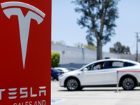 Tesla збільшила чистий прибуток майже у 8 разів у 2021 році, до рекорду