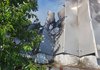 Унаслідок денних обстрілів Одеси в місті пошкоджено вікна у кількох будівлях, знищено 1 зупинковий комплекс