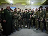 Zelensky visits advanced positions of Ukrainian army in Mykolaiv region